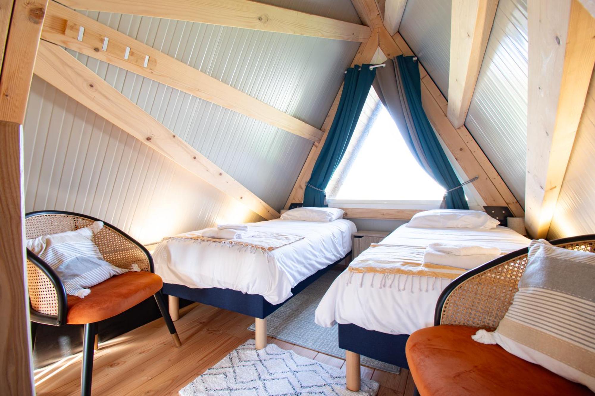 הוילה קמארט-סור-מר Le Tipi Bleu Tiny House Neuve Avec Terrasse Et Jardin מראה חיצוני תמונה