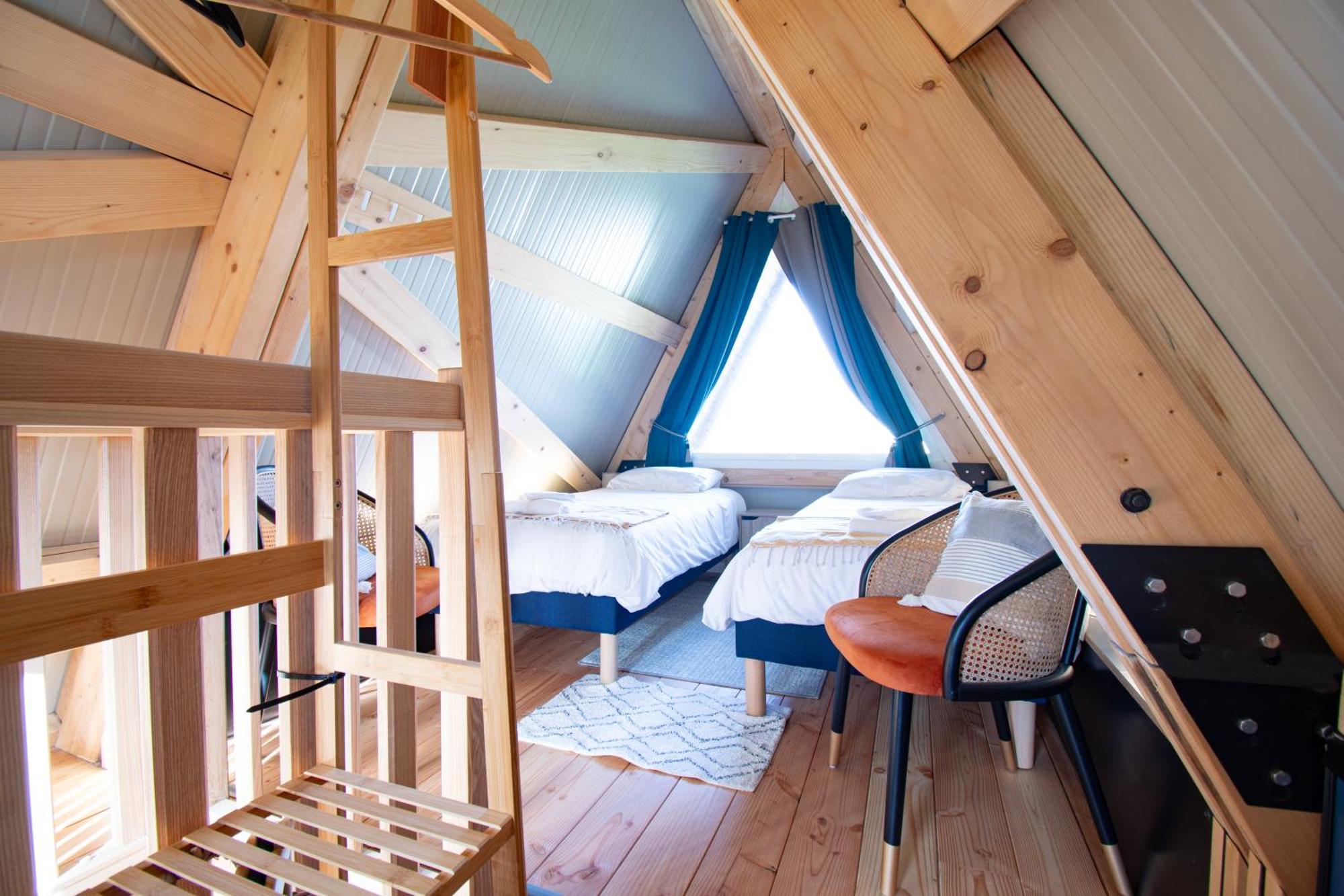 הוילה קמארט-סור-מר Le Tipi Bleu Tiny House Neuve Avec Terrasse Et Jardin מראה חיצוני תמונה